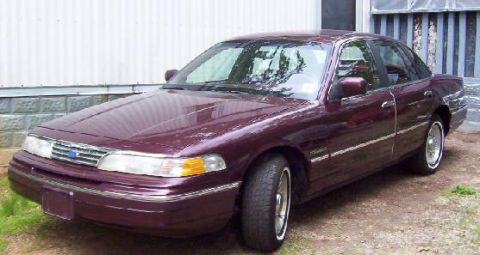 1994 Ford Crown Victoria photo