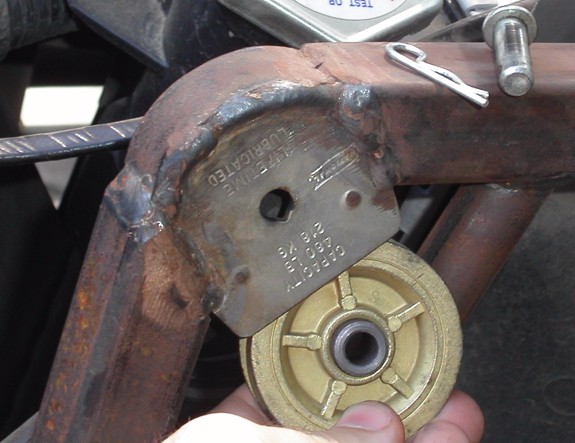 2.5" pulley for the cable to ride on.