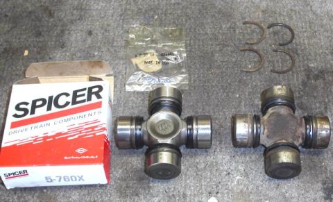1990 Ford Bronco II - Spicer 5-760x U-joint shown next to the original 5-297x joint.