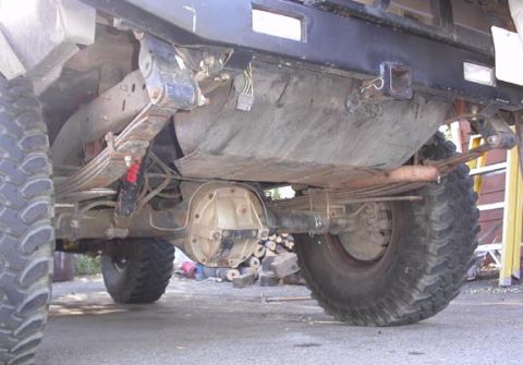 1990 Ford Bronco II - A shot of the rear showing the Explorer 8.8" axle... The Skyjacker leaf springs have been replaced with Pro-Comp 64'' Chevy leafs.