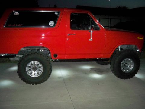 1985 Ford Bronco photo