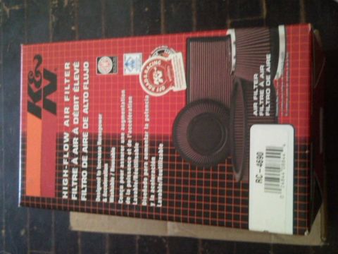 1988 Chevrolet Suburban - This is a K&N air filter box, not a 1988 Chevrolet Suburban.