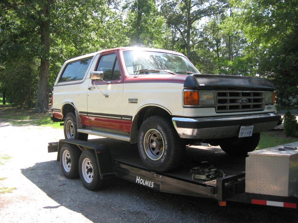 1987 Ford Bronco “Betty”