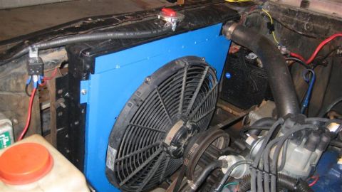 1968 Ford Ranchero - Another shot of the hot blue fan shroud.