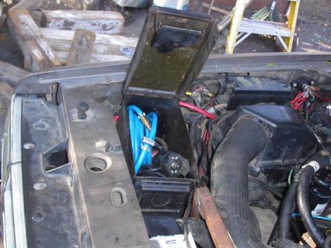 1990 Ford Bronco II - Having the batteries out back made some room for an old ammo box for storing miscellaneous items.