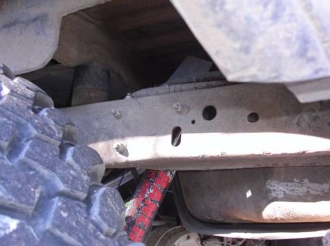 1990 Ford Bronco II - Extended rear shock mount (using space from the body lift) P.S., that crappy Rancho shock is long gone... Have Fox 2.0s all around now.