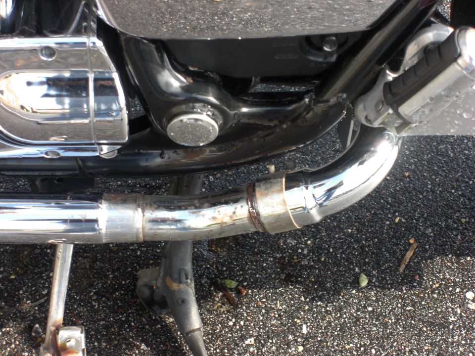 Chrome exhaust pipe on a motorcycle