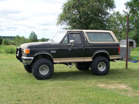 1987 Ford Bronco photo