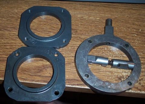 1990 Ford Bronco - The internals of the oil pump assy