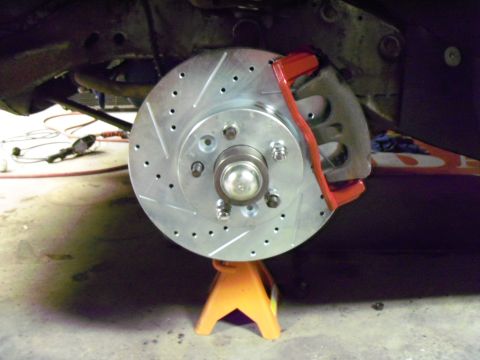 1979 Ford Ranchero - This shows the Crown Vic front brake assembly and how it mounts and looks on Ranchero. This is as close to vertical the caliper can mount,…