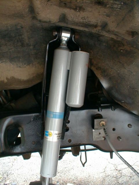 1990 Ford Bronco - bling bling 5150s. 255/70 valving w/12" travel