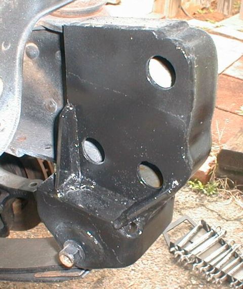 1990 Ford Bronco - front ds bracket