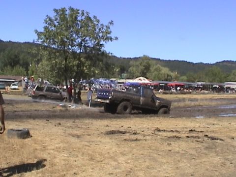 1994 Ford Explorer - My 3rd race, unfortunatly I lost this one, so far I'm at 2 wins - 1 loss.