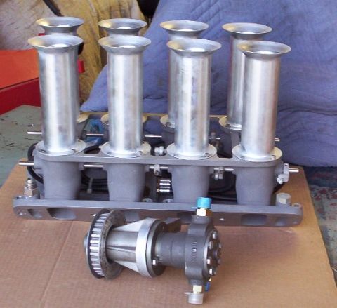 1972 Ford Ranchero - Hilborn intake & pump