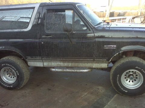 1990 Ford Bronco photo