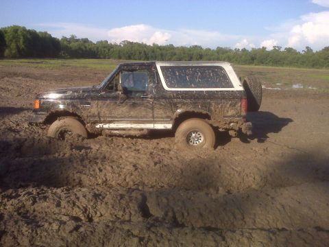 1990 Ford Bronco photo