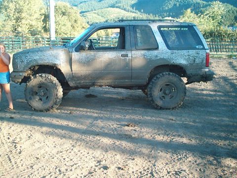 1994 Ford Explorer - Anne's (girlpower) 94 Explorer after the Mud Drags