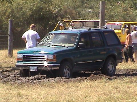 1994 Ford Explorer - A stock Explorer that was racing