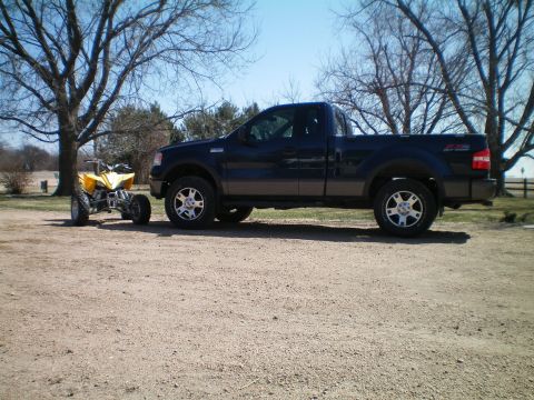 2005 Ford F-150 photo