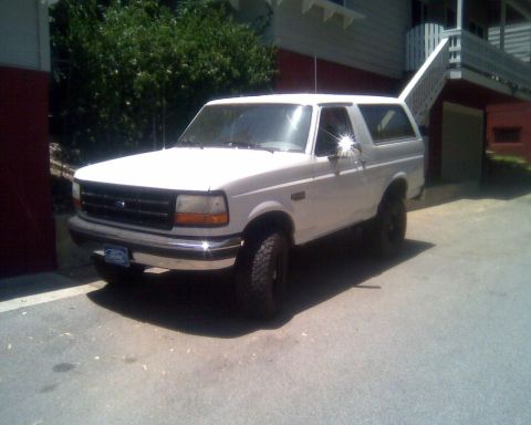 1994 Ford Bronco - Purrdy!