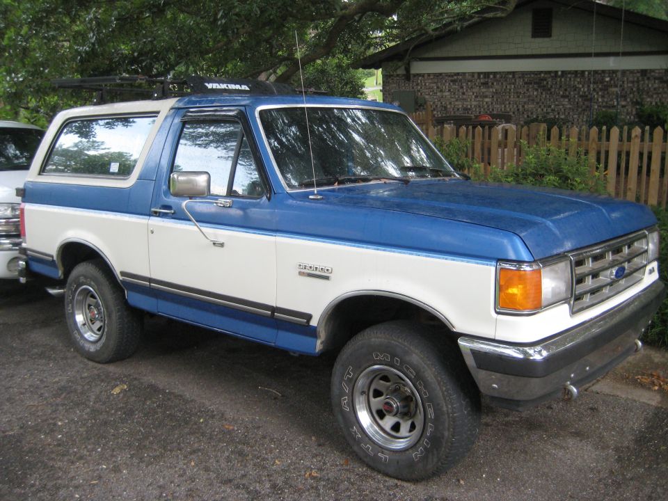 1988 Ford Bronco “Bronc7”