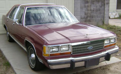 1988 Ford LTD Crown Victoria