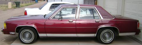 1988 Ford LTD Crown Victoria photo