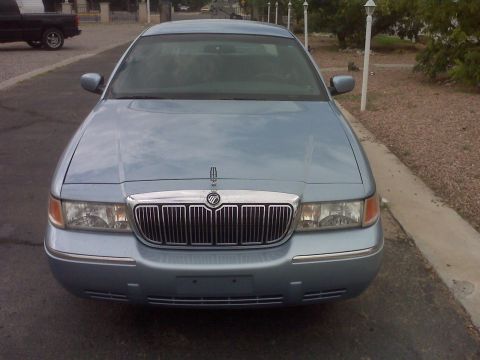 2000 Mercury Grand Marquis photo