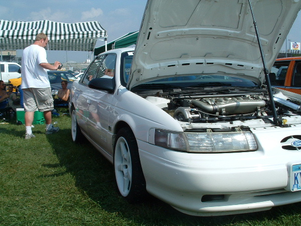 1993 Ford Taurus “pinkleytaurus3 (SHO)”