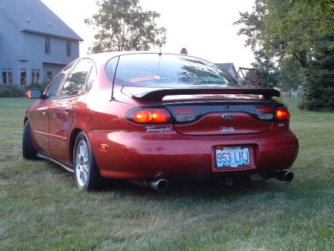 1993 Ford Taurus photo