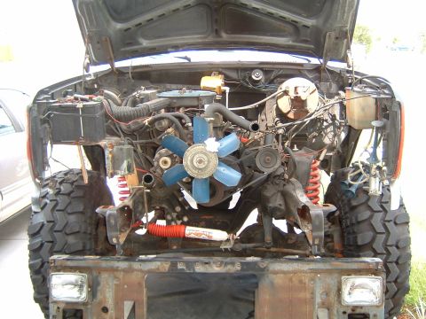 1983 Ford Bronco - old core support out...