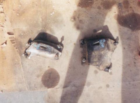 1987 Ford Bronco - this the bracket that the 300-6 sat on
