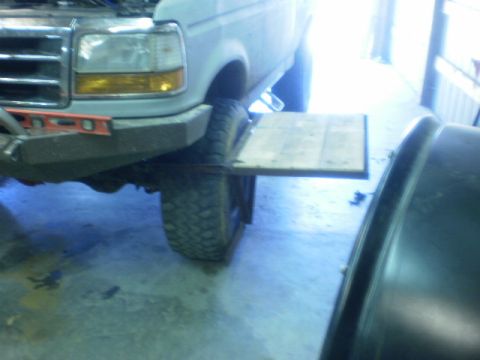 1995 Ford Bronco - side view