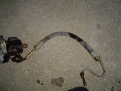 1995 Ford Bronco - High pressure hose.