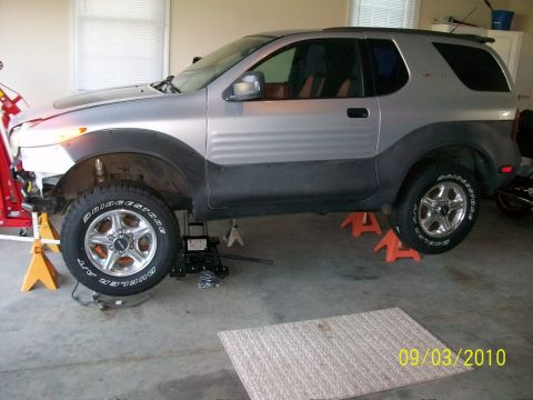 1999 Isuzu Vehicross “Bugzy”