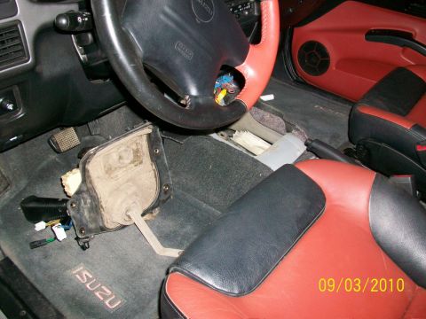 1999 Isuzu Vehicross “Bugzy”