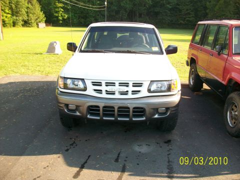 1999 Isuzu Vehicross “Bugzy”