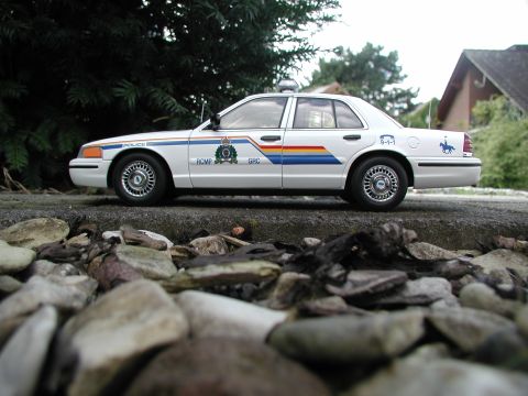 2001 Audi A4 - This model car depicts a Canadian police vehicle with distinctive livery and markings.