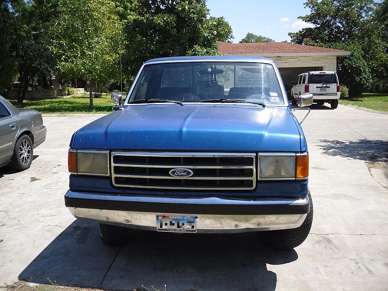 1990 Ford F-150 “lacy”