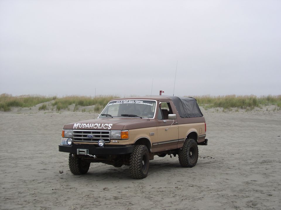 1987 Ford Bronco “Betty”