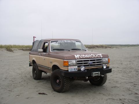 1987 Ford Bronco - Its a Full Size thing, Jeep owners wouldnt understand.