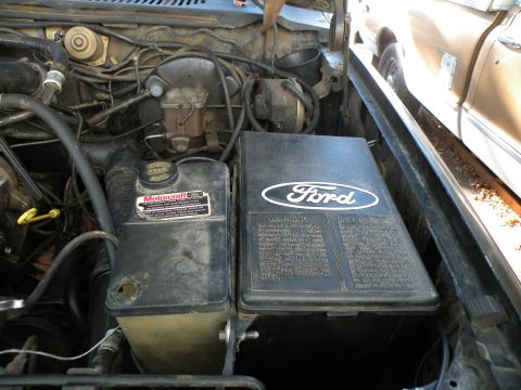 Underhood Toolbox - 1986 Ford Bronco