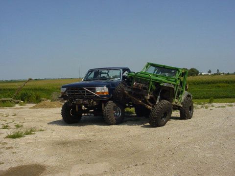 1992 Ford Bronco - zuk raining over the bronco like normal