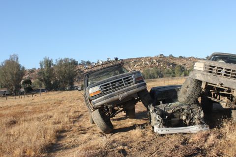 1992 Ford Bronco front grille crushed by another vehicle