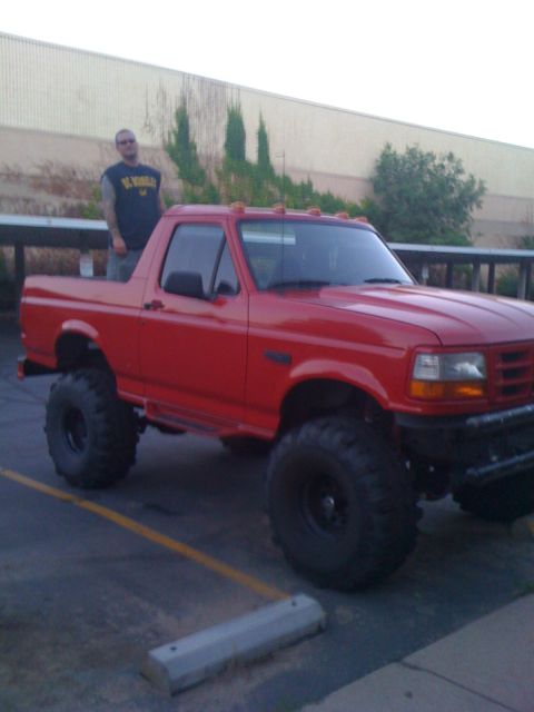 1996 Ford Bronco photo