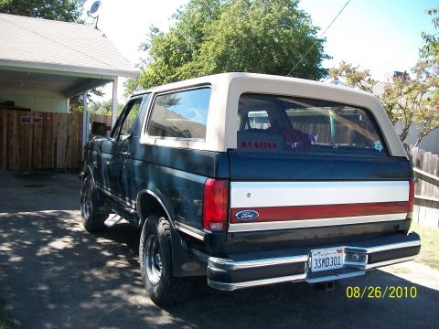 1991 Ford Bronco photo