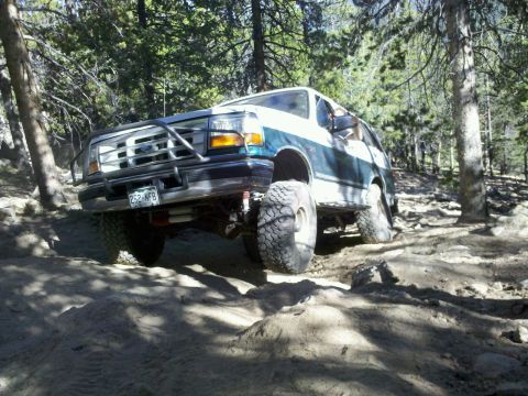 Cascade Creek - Labor Day '10 - 1996 Ford Bronco