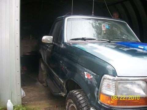 1993 Ford Bronco - This truck appears to be a Ford F-Series, possibly from the early to mid-1990s.