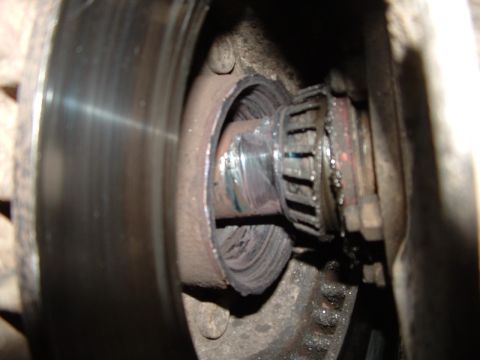 1989 Ford Bronco - yea got lucky didn't lose the wheel