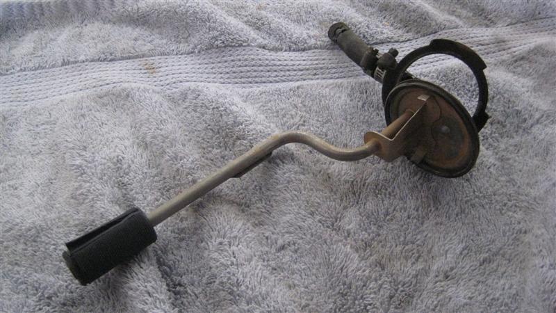 Fuel sending unit with float arm and black protective sleeve